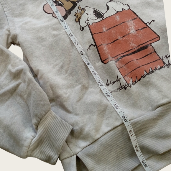 Peanuts urban style snoopy pullover hoodie size xs - Picture 3 of 9